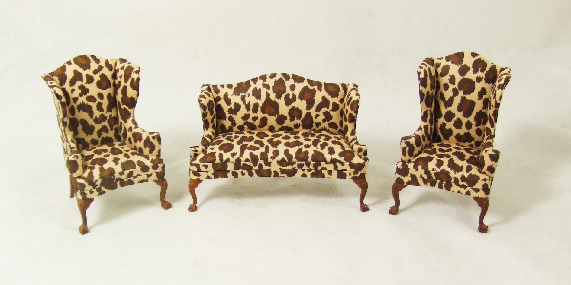 HN - 13 set-A, Leopard spot sofa and Wingback Chairs set